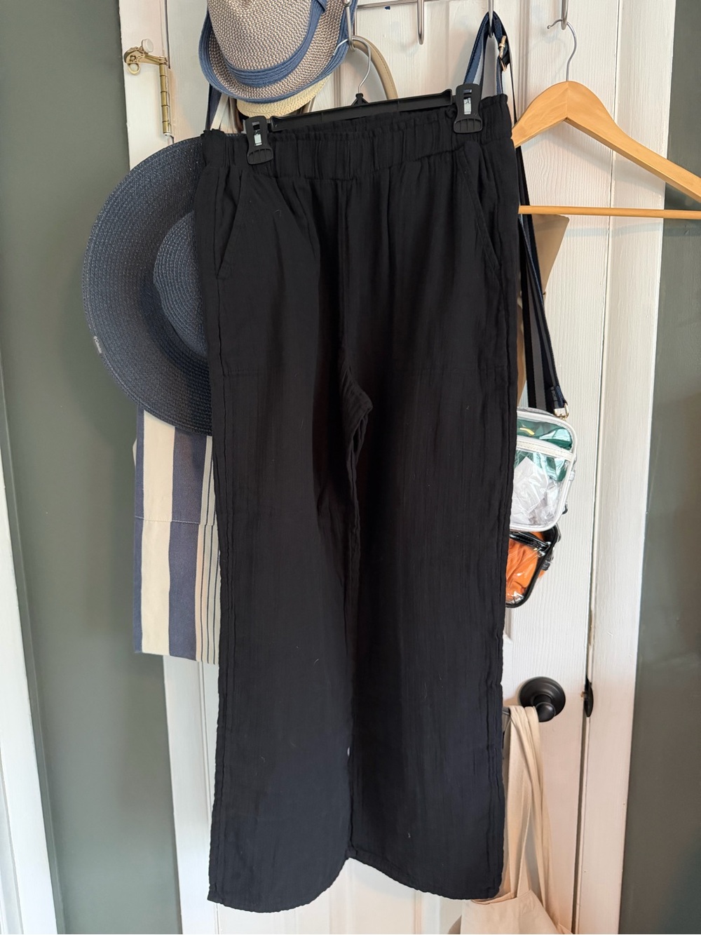 Gap gauze women’s trousers size medium